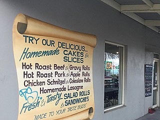 Debbie's Deli