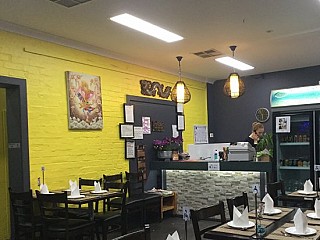 Aroi Thai Restaurant