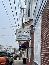 Martin's