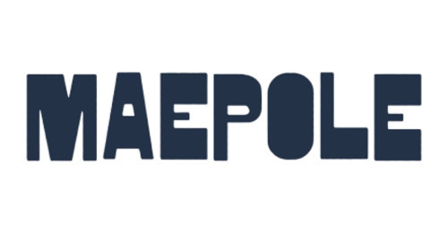 Maepole