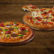 Niet-Vegetarische Paradise Pizza-Medium Kheema- En Worstpizza-Medium (Gratis)