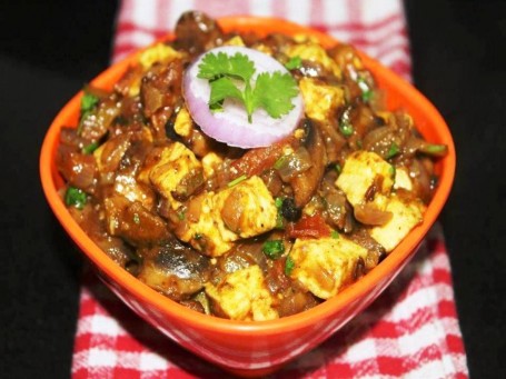 Mushroom Paneer