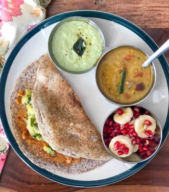 Uien Masala Dosa