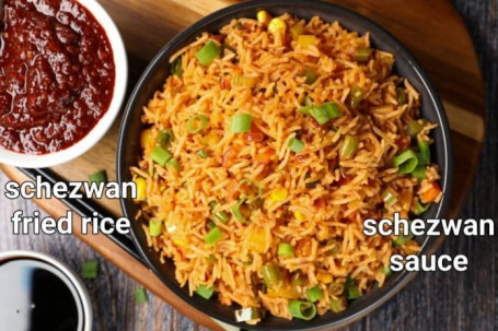 Schezwan Fried Rice [400Gm]