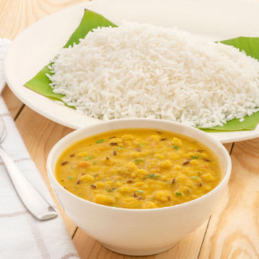 Homestyle Dal Tadka Met Rijst [Veganistisch]