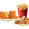 Kip Mcnuggets 6 Stuks Cheesy Veg Nuggets 9 Stuks Frietjes (M)