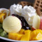 鮮果冰淇淋鬆餅套餐 Waffle With Mango Ice Cream Set And Fresh Fruits