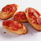 Geladen Knoflookbrood Met Pepperoni