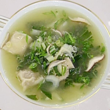 16. Wontonsoep