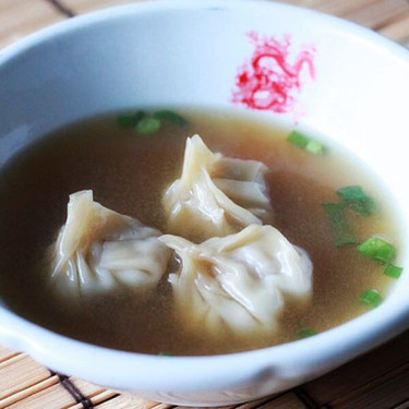 21. Wontonsoep