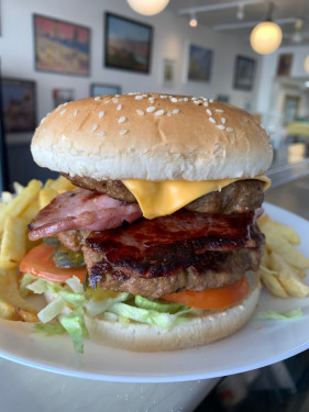 Bacon Cheese Burger And Chips