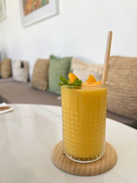 Sinaasappel Mango Smoothie