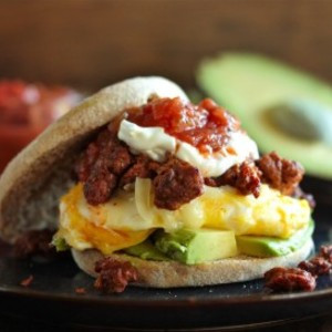 Pittige Chorizo, Monterey Jack Ei Ontbijtsandwich