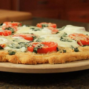 Caprese-Pizza