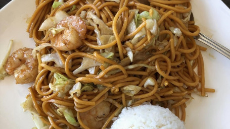 L03. Chow Mein Lunch Special